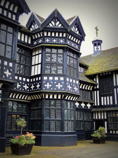 tudor style buildings|who created tudor architecture.